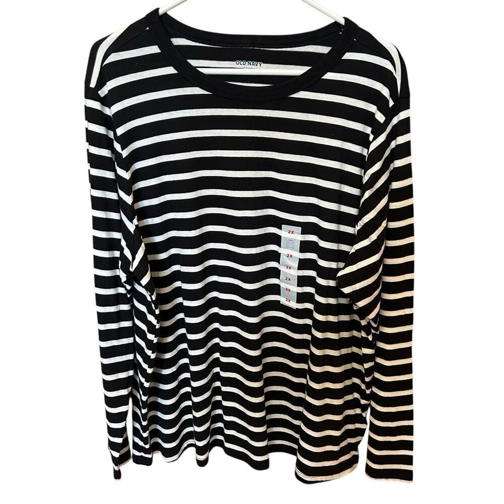 Old Navy Women’s Everywhere Striped Long Sleeve T-Shirt Black/White Size 2X